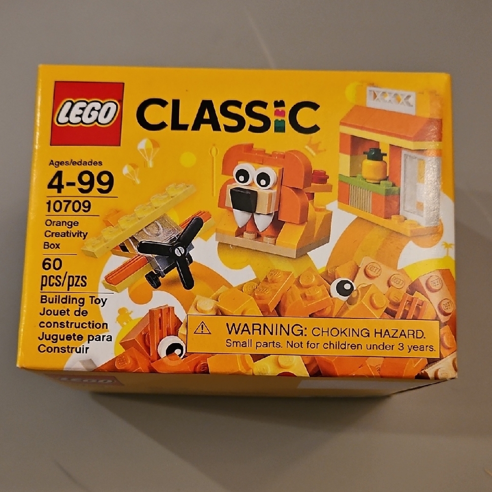 LEGO Classic Orange Building Set
